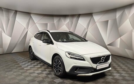 Volvo V40 Cross Country I, 2017 год, 2 161 000 рублей, 3 фотография