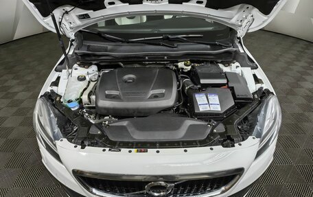 Volvo V40 Cross Country I, 2017 год, 2 161 000 рублей, 11 фотография