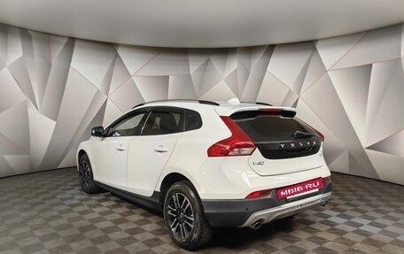 Volvo V40 Cross Country I, 2017 год, 2 161 000 рублей, 4 фотография