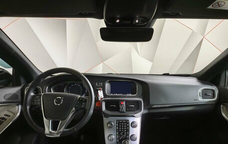 Volvo V40 Cross Country I, 2017 год, 2 161 000 рублей, 14 фотография