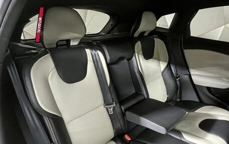 Volvo V40 Cross Country I, 2017 год, 2 161 000 рублей, 17 фотография