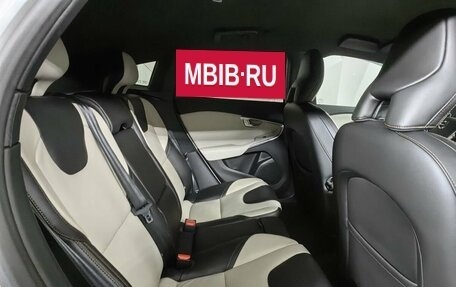 Volvo V40 Cross Country I, 2017 год, 2 161 000 рублей, 16 фотография