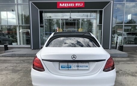 Mercedes-Benz C-Класс, 2019 год, 3 300 000 рублей, 6 фотография