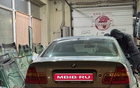 BMW 3 серия, 2004 год, 550 000 рублей, 24 фотография
