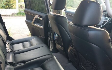 Toyota Land Cruiser 200, 2012 год, 3 800 000 рублей, 11 фотография