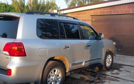 Toyota Land Cruiser 200, 2012 год, 3 800 000 рублей, 18 фотография