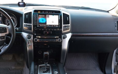 Toyota Land Cruiser 200, 2012 год, 3 800 000 рублей, 9 фотография