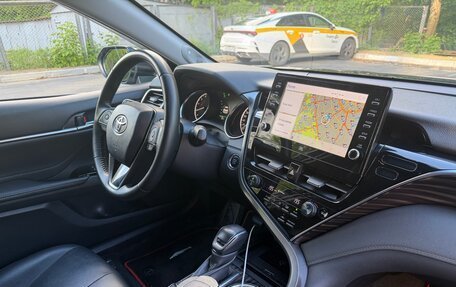 Toyota Camry, 2018 год, 2 850 000 рублей, 12 фотография