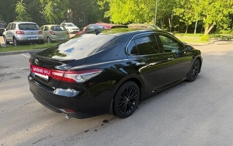 Toyota Camry, 2018 год, 2 850 000 рублей, 4 фотография