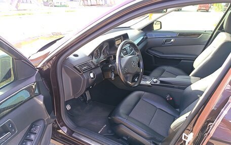 Mercedes-Benz E-Класс, 2009 год, 1 300 000 рублей, 10 фотография