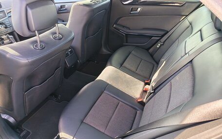 Mercedes-Benz E-Класс, 2009 год, 1 300 000 рублей, 11 фотография
