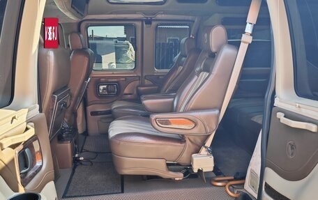 Chevrolet Express II, 2013 год, 3 010 000 рублей, 13 фотография