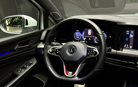 Volkswagen Golf GTI, 2022 год, 4 800 000 рублей, 10 фотография