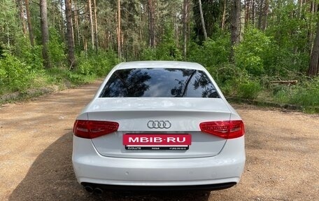 Audi A4, 2013 год, 1 350 000 рублей, 4 фотография