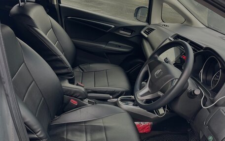 Honda Fit III, 2015 год, 880 000 рублей, 16 фотография