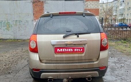 Chevrolet Captiva I, 2010 год, 750 000 рублей, 6 фотография