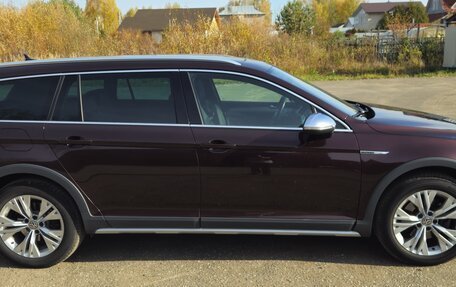 Volkswagen Passat B8 рестайлинг, 2018 год, 2 400 000 рублей, 7 фотография