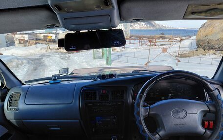 Toyota Hilux Surf III рестайлинг, 1998 год, 1 400 000 рублей, 8 фотография