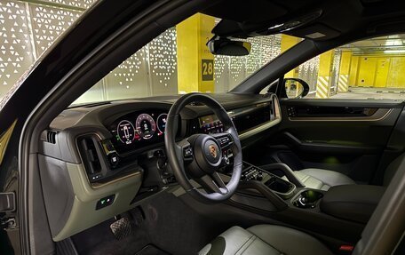 Porsche Cayenne III, 2024 год, 15 490 000 рублей, 10 фотография