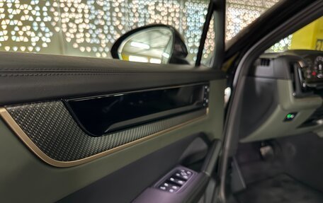 Porsche Cayenne III, 2024 год, 15 490 000 рублей, 22 фотография
