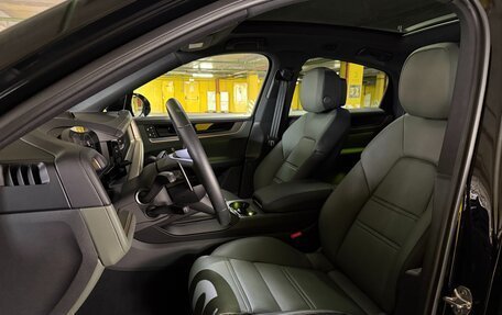 Porsche Cayenne III, 2024 год, 15 490 000 рублей, 12 фотография