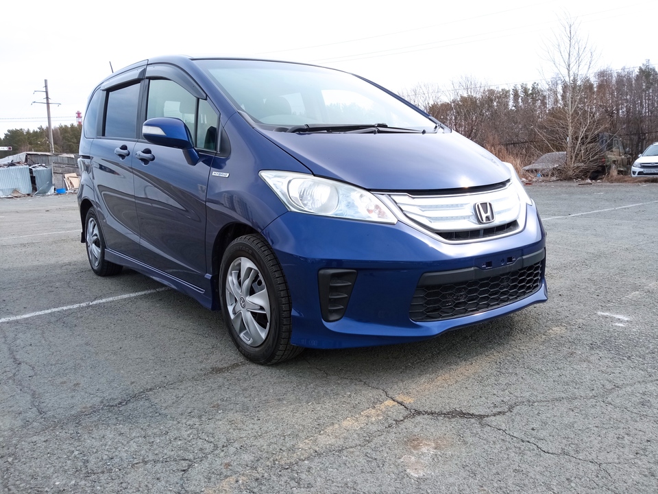 Honda Freed I, 2012 год, 1 199 000 рублей, 3 фотография