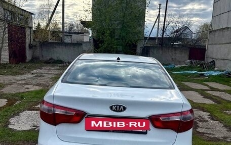 KIA Rio III рестайлинг, 2013 год, 550 000 рублей, 4 фотография