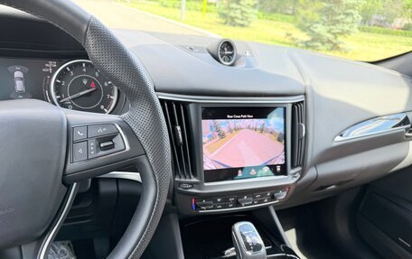 Maserati Levante I, 2022 год, 5 999 999 рублей, 11 фотография