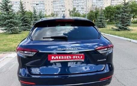 Maserati Levante I, 2022 год, 5 999 999 рублей, 12 фотография