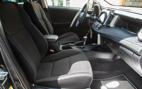 Toyota RAV4, 2013 год, 1 595 000 рублей, 19 фотография