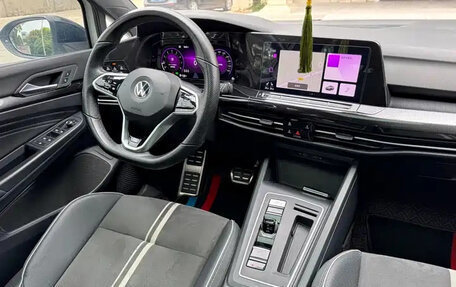 Volkswagen Golf VIII, 2023 год, 2 099 999 рублей, 8 фотография