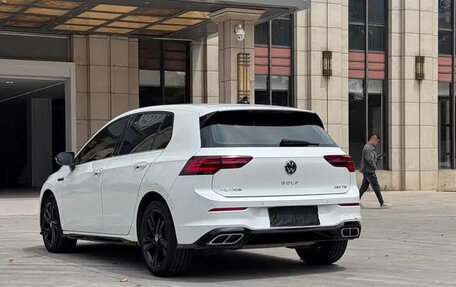 Volkswagen Golf VIII, 2023 год, 2 099 999 рублей, 5 фотография