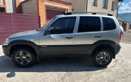 Chevrolet Niva I рестайлинг, 2014 год, 485 000 рублей, 3 фотография