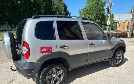 Chevrolet Niva I рестайлинг, 2014 год, 485 000 рублей, 6 фотография