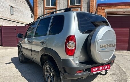 Chevrolet Niva I рестайлинг, 2014 год, 485 000 рублей, 4 фотография