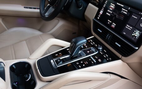 Porsche Cayenne III, 2019 год, 8 990 000 рублей, 9 фотография