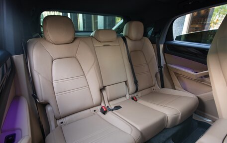 Porsche Cayenne III, 2019 год, 8 990 000 рублей, 16 фотография
