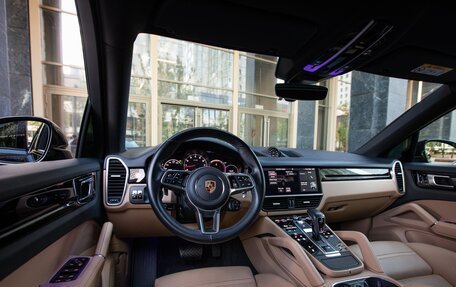 Porsche Cayenne III, 2019 год, 8 990 000 рублей, 19 фотография