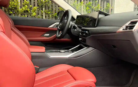 BMW 4 серия, 2024 год, 12 фотография