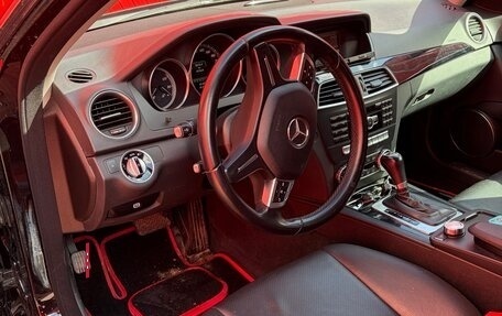 Mercedes-Benz C-Класс, 2013 год, 1 350 000 рублей, 3 фотография