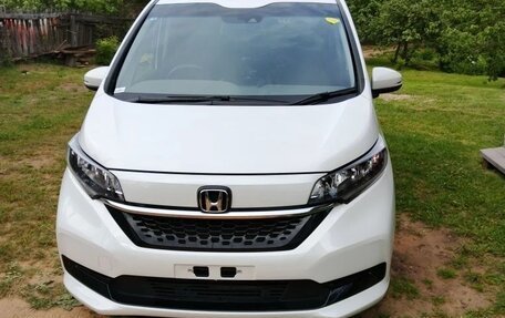 Honda Freed II, 2021 год, 1 850 000 рублей, 4 фотография