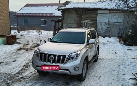 Toyota Land Cruiser Prado 150 рестайлинг 2, 2014 год, 3 300 000 рублей, 7 фотография