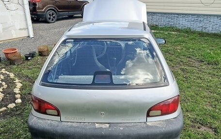 Suzuki Swift II, 2001 год, 250 000 рублей, 2 фотография