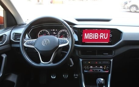 Volkswagen T-Cross I, 2022 год, 2 235 000 рублей, 8 фотография