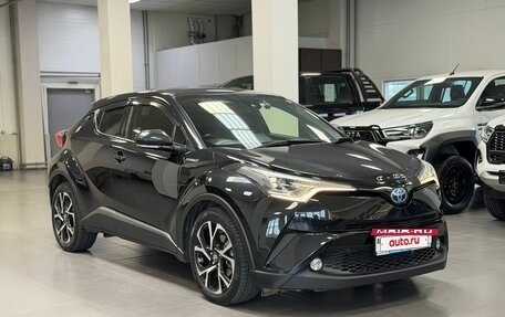 Toyota C-HR I рестайлинг, 2017 год, 2 050 000 рублей, 7 фотография