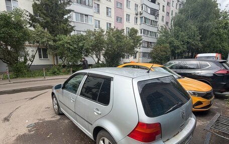 Volkswagen Golf IV, 2001 год, 300 000 рублей, 4 фотография
