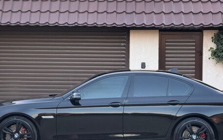 BMW 5 серия, 2015 год, 2 199 000 рублей, 15 фотография