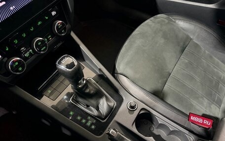 Skoda Octavia, 2018 год, 2 079 000 рублей, 32 фотография