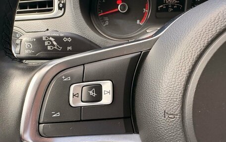 Volkswagen Polo VI (EU Market), 2019 год, 1 149 000 рублей, 20 фотография