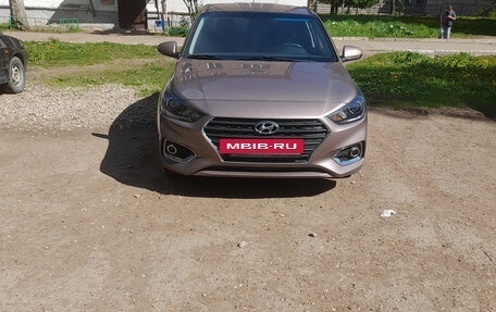 Hyundai Solaris II рестайлинг, 2019 год, 1 550 000 рублей, 3 фотография